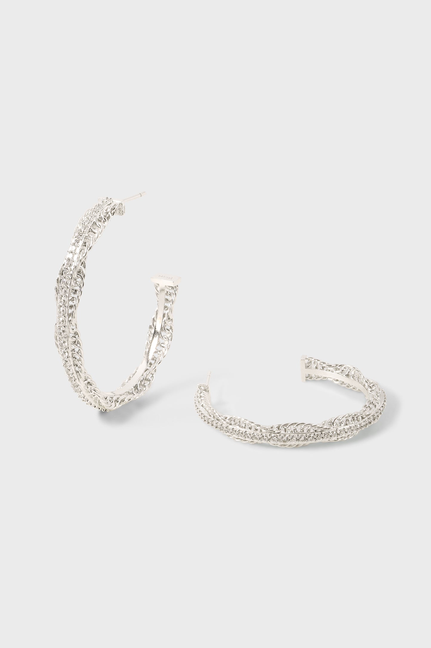 密镶锆石链条纽花耳圈 Starlink Zicron Hoops