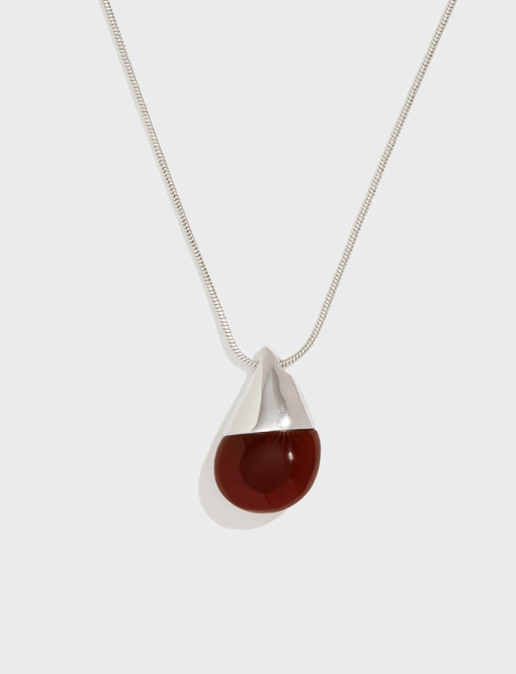 金属红玛瑙拼接项链 Red Agate Embellished Necklace