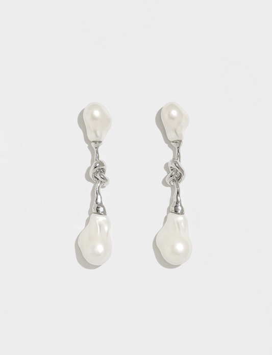 绳结异型珍珠造型耳环 Faux Pearl Knot Earrings