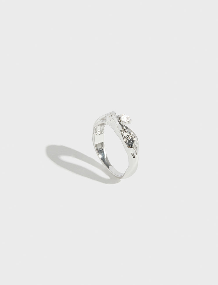 水浪磨砂肌理镶锆石基础戒指 Wave Polished Ring